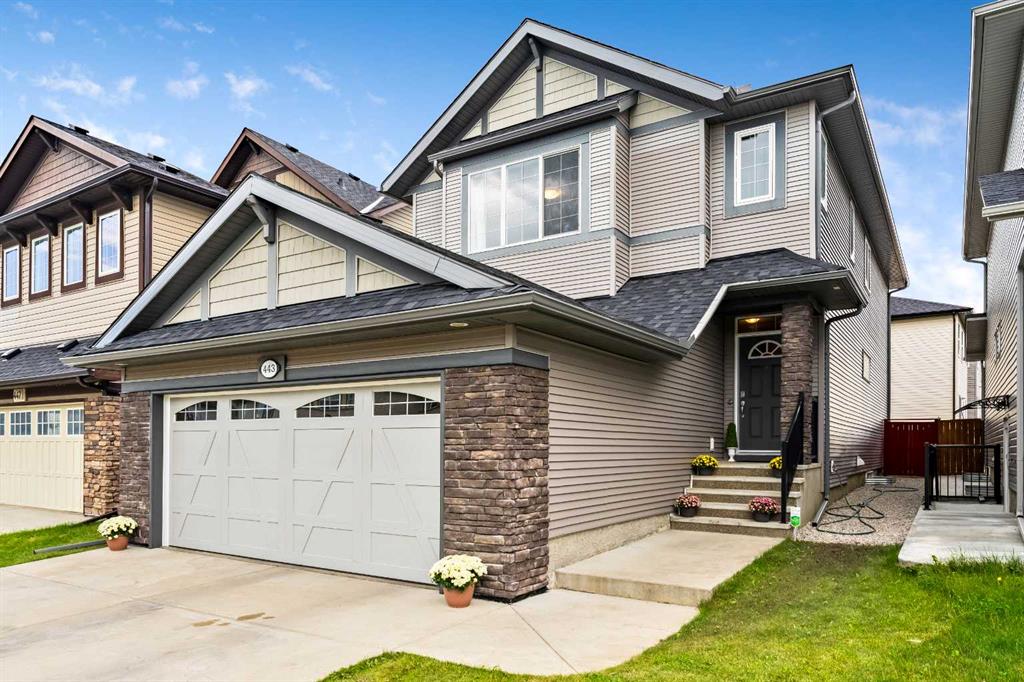 Picture of 443 Skyview Shores Manor NE, Calgary Real Estate Listing