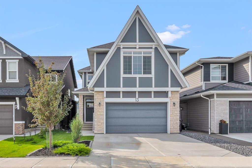 Picture of 13 Cranbrook Park SE, Calgary Real Estate Listing