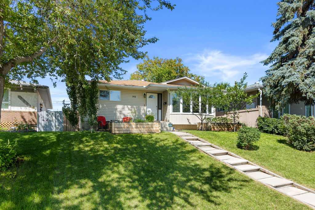 Picture of 148 Dover Ridge Bay SE, Calgary Real Estate Listing