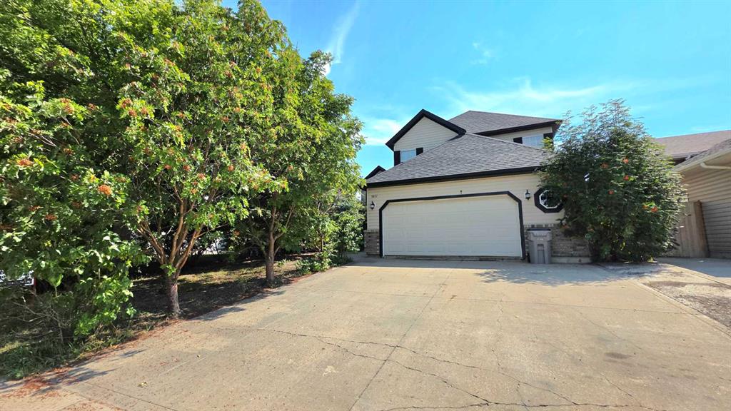 Picture of 9857 66 Avenue , Grande Prairie Real Estate Listing