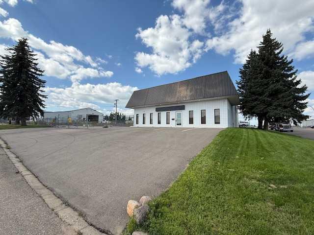 Picture of 2230 9 Avenue SW, Medicine Hat Real Estate Listing