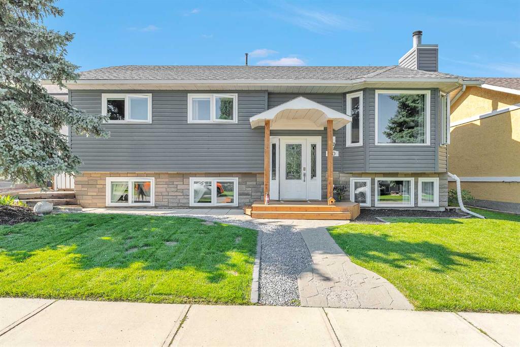 Picture of 20 Westland Gate , Okotoks Real Estate Listing
