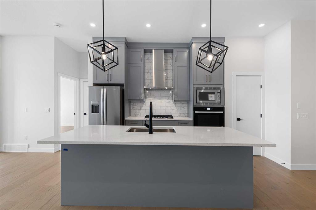 Picture of 19 Wolf Crescent , Okotoks Real Estate Listing