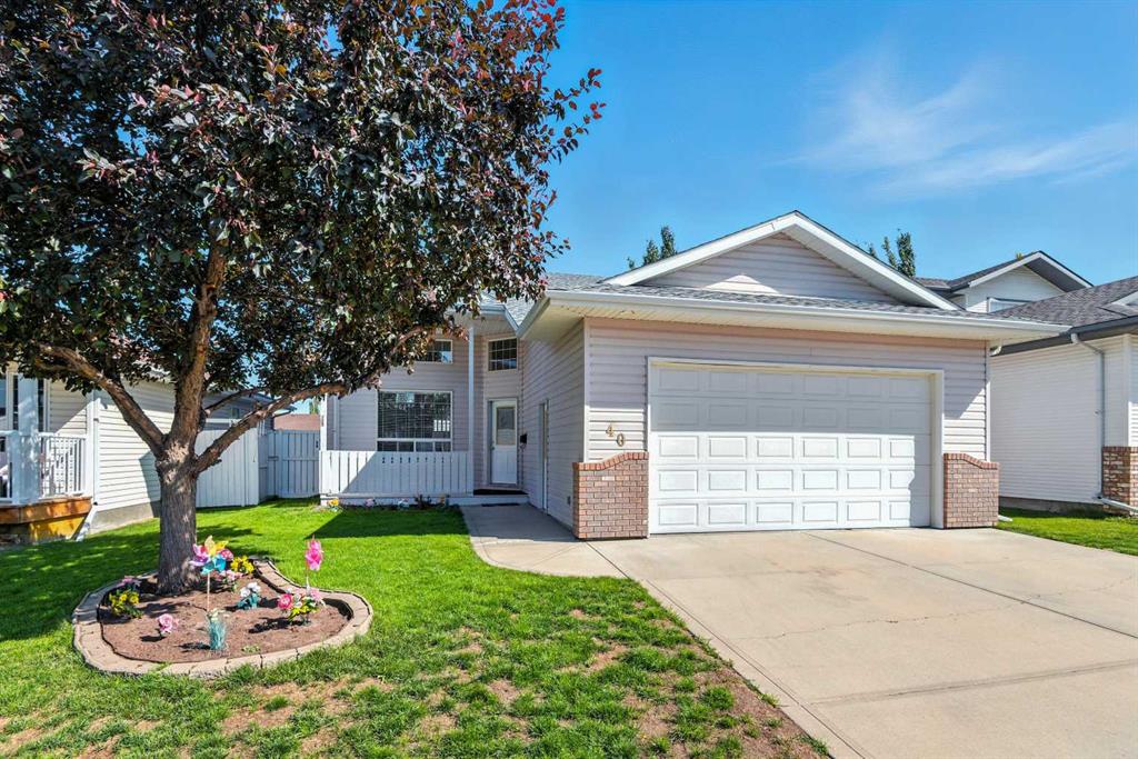 Picture of 40 Ammeter Close , Red Deer Real Estate Listing