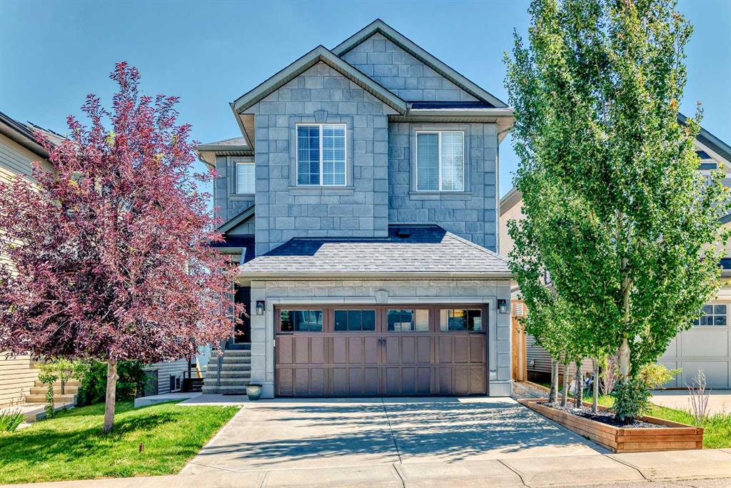 Picture of 8 Sage Bank Way NW, Calgary Real Estate Listing