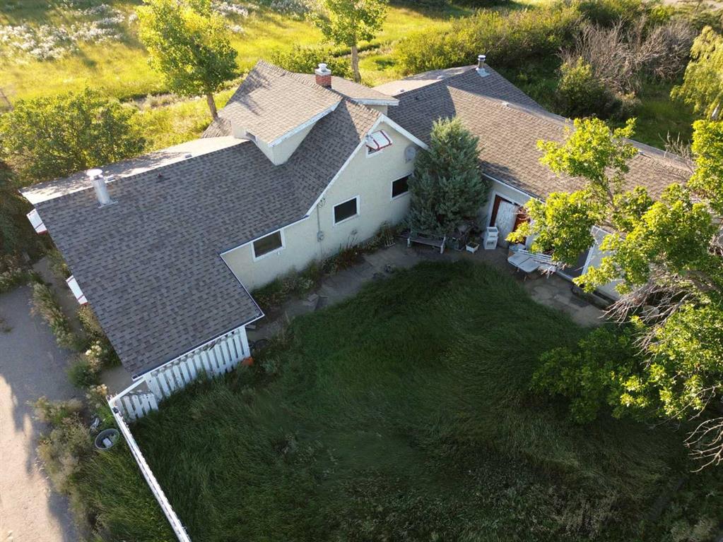 Picture of 230049 Township Road 314  , Rural Kneehill County Real Estate Listing