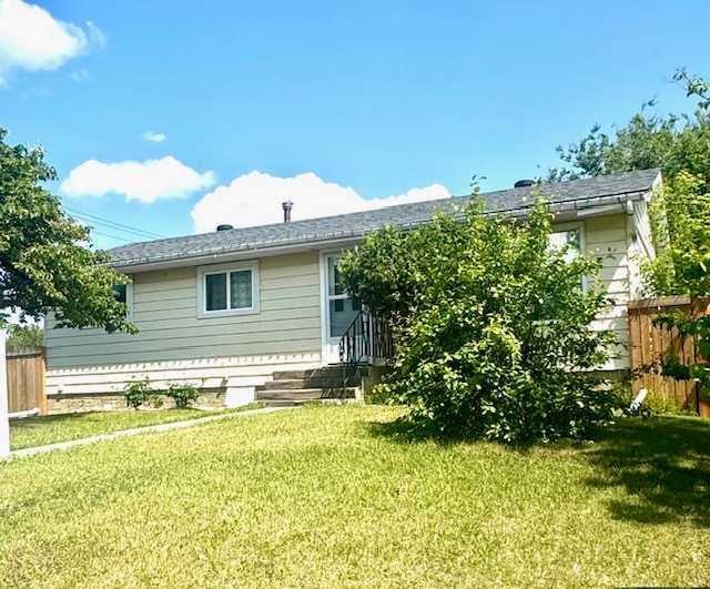 Picture of 10425 96A Street , Grande Prairie Real Estate Listing