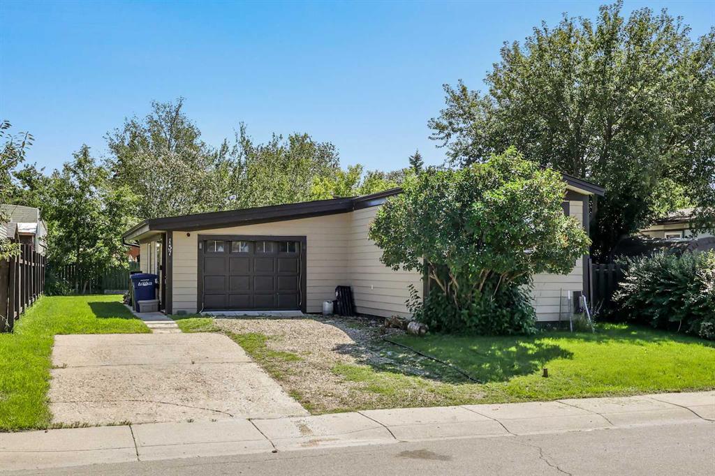 Picture of 157 Spring Dale Circle SE, Airdrie Real Estate Listing