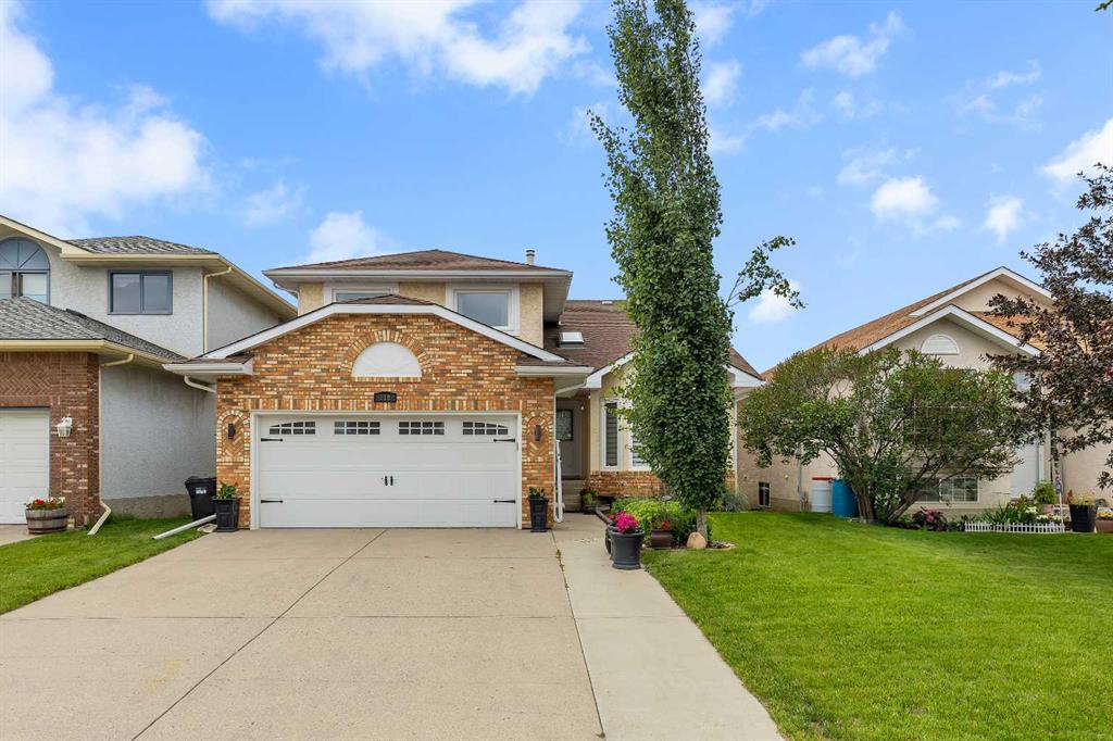 Picture of 118 Hawkville Close NW, Calgary Real Estate Listing