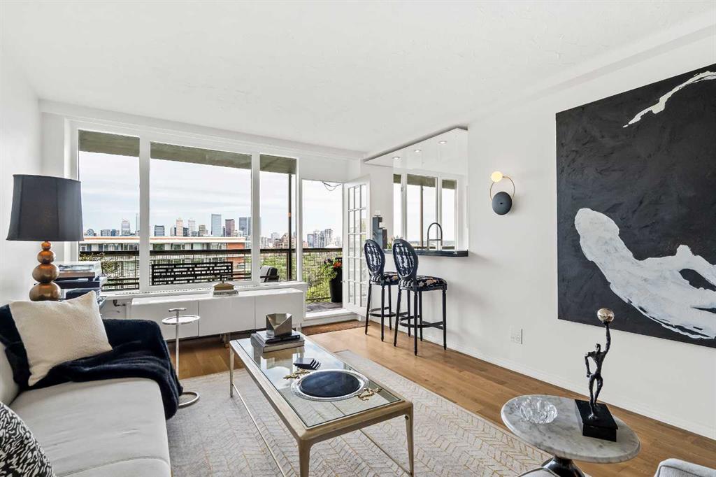 Picture of 704, 3316 Rideau Place SW, Calgary Real Estate Listing