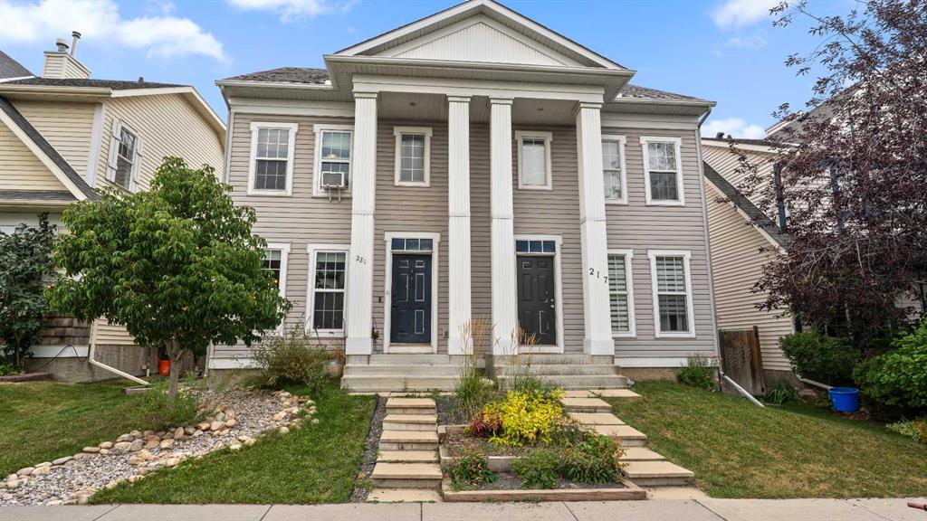 Picture of 221 Elgin Place SE, Calgary Real Estate Listing