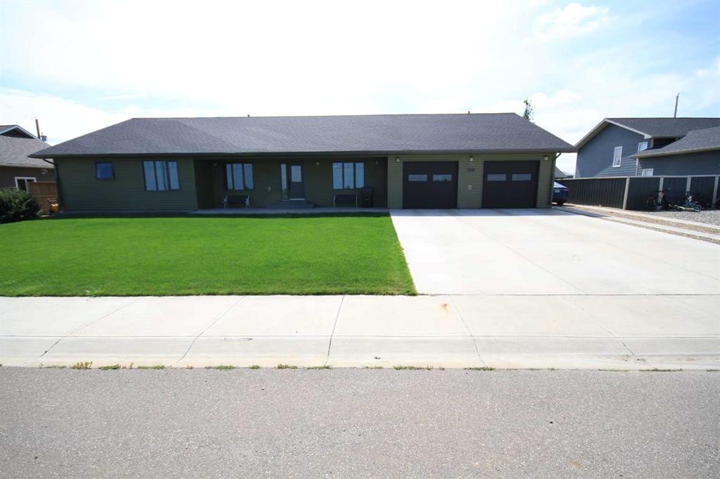 Picture of 212 3 Street N, Grassy Lake Real Estate Listing