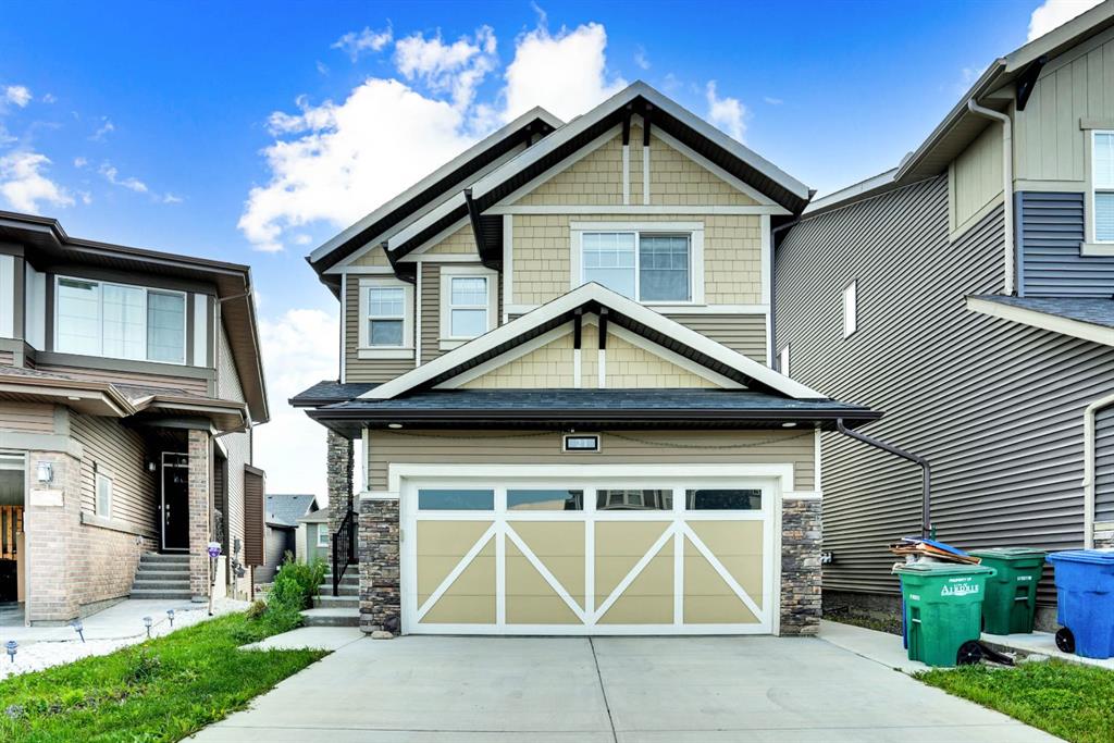 Picture of 21 Kingsbury Close SE, Airdrie Real Estate Listing
