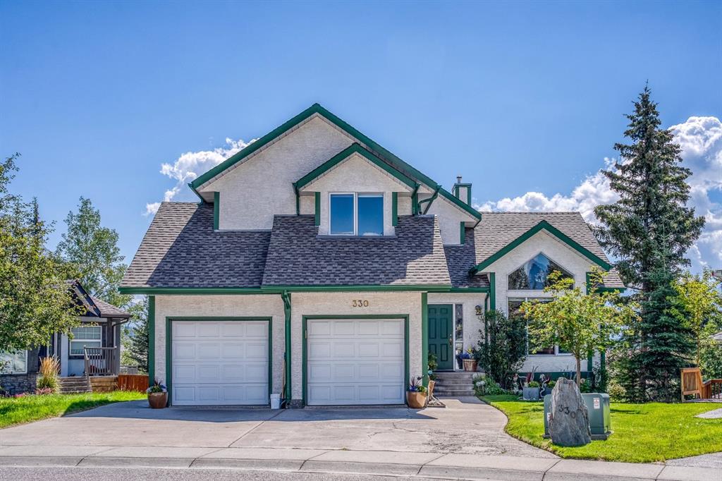 Picture of 330 Canyon Close , Canmore Real Estate Listing