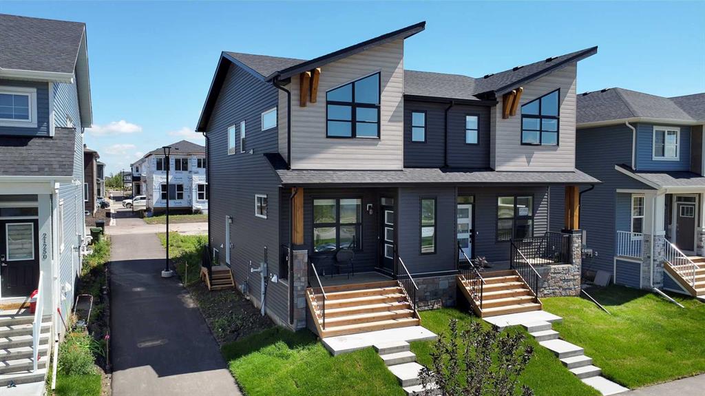 Picture of 21258 SHERIFF KING Street SW, Calgary Real Estate Listing