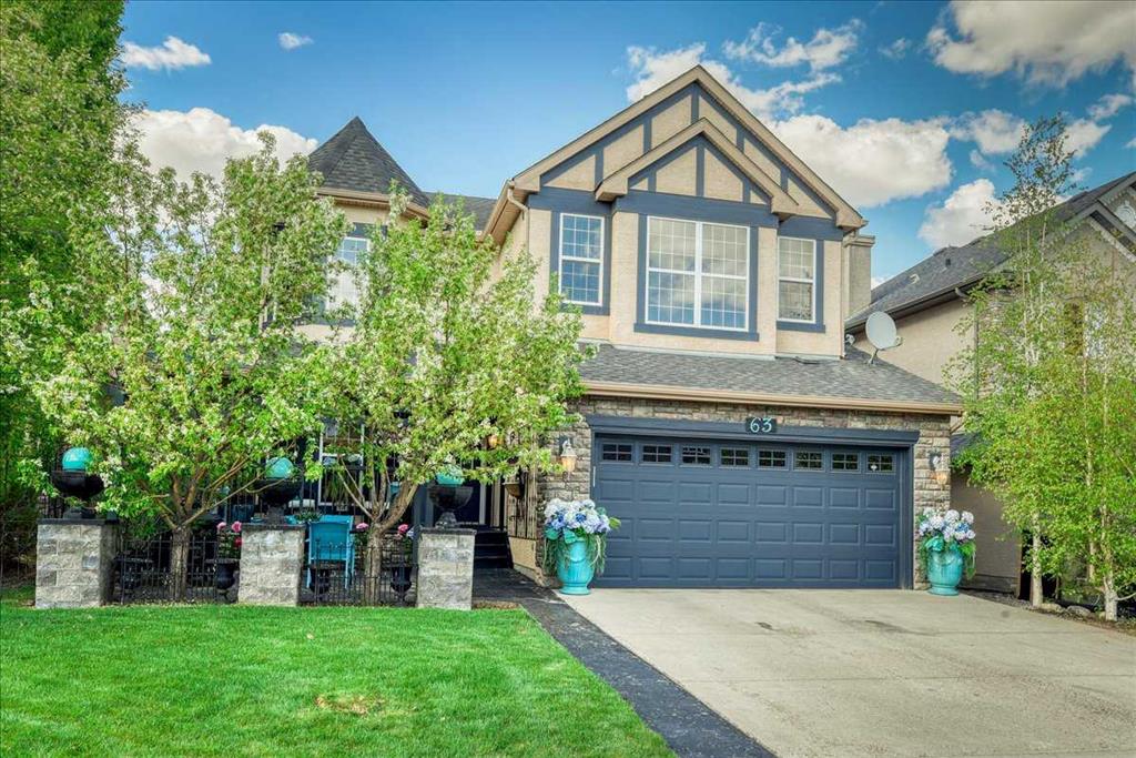 Picture of 63 Discovery Ridge Circle SW, Calgary Real Estate Listing