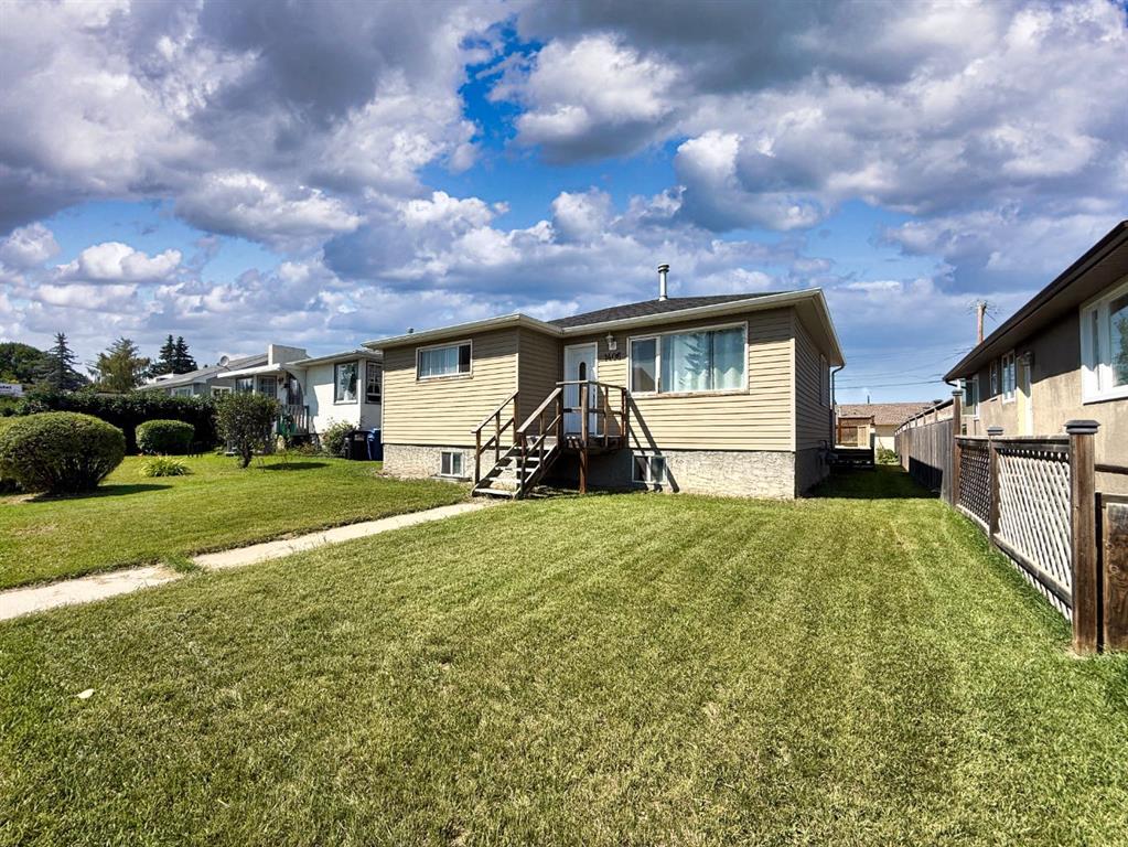 Picture of 1406 20 Avenue , Didsbury Real Estate Listing
