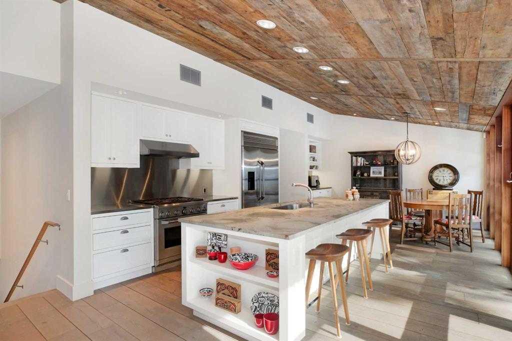 Picture of 417, 421 Muskrat Street , Banff Real Estate Listing