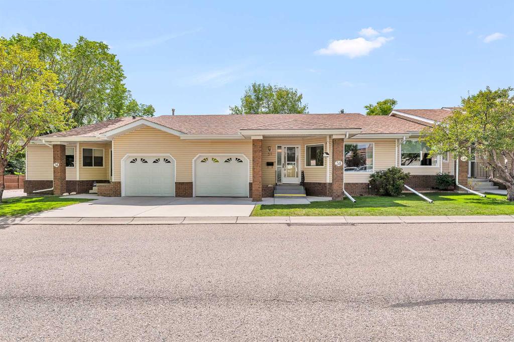 Picture of 38 Vandoos Villas NW, Calgary Real Estate Listing