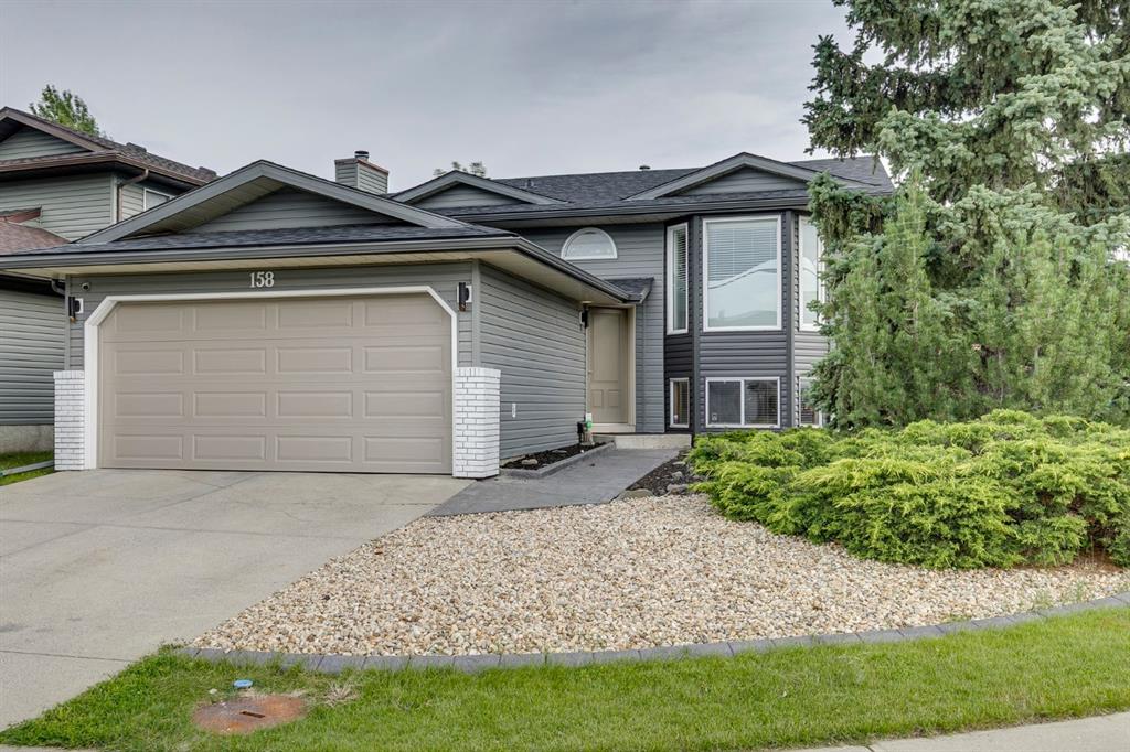 Picture of 158 Riverglen Close SE, Calgary Real Estate Listing