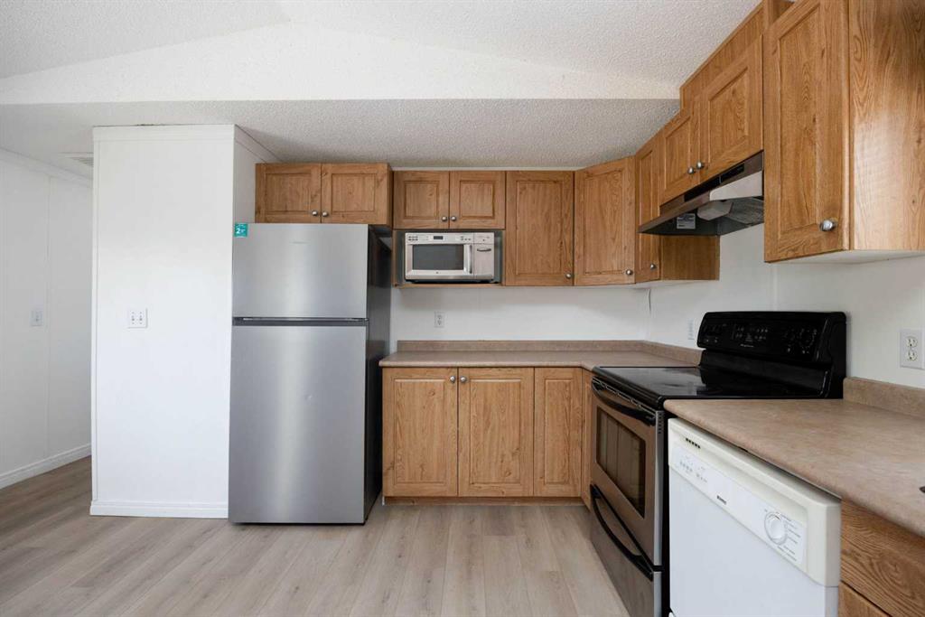 Picture of 465 Harpe Way , Fort McMurray Real Estate Listing