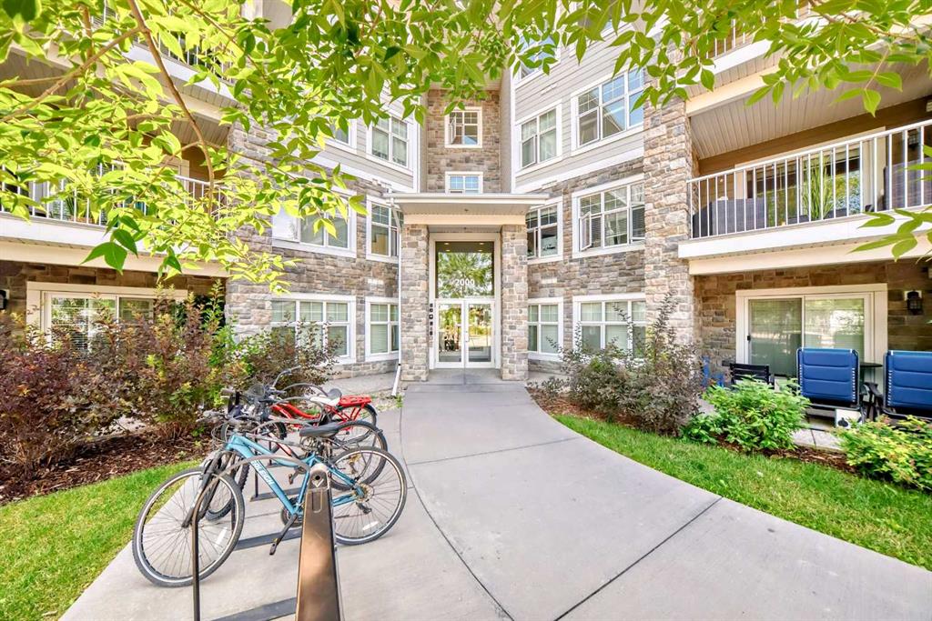 Picture of 2416, 11 Mahogany Row SE, Calgary Real Estate Listing