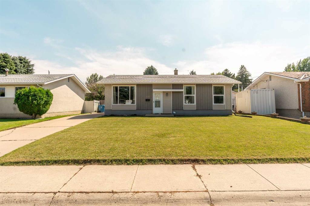 Picture of 2420 8A Avenue N, Lethbridge Real Estate Listing