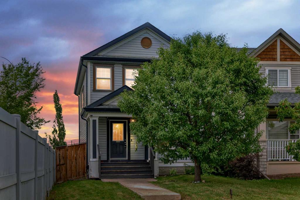 Picture of 189 Copperstone Circle SE, Calgary Real Estate Listing