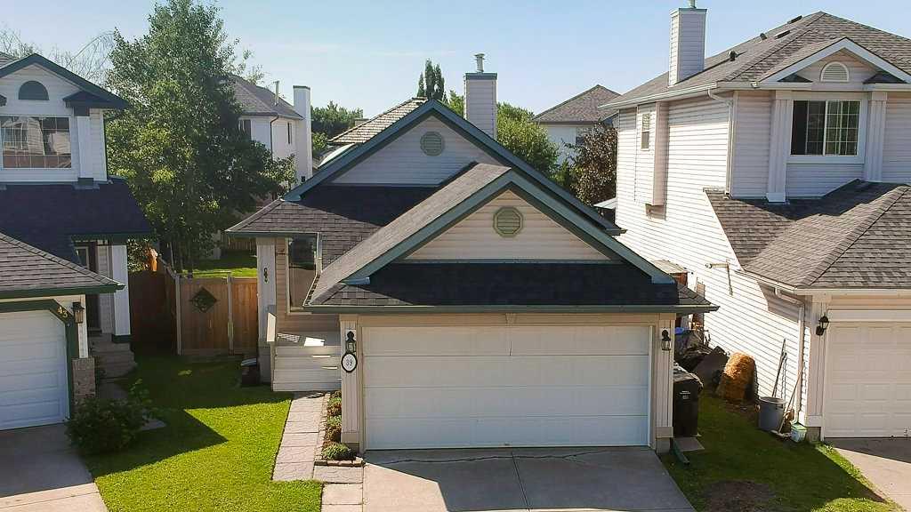 Picture of 39 Mt Apex Crescent SE, Calgary Real Estate Listing