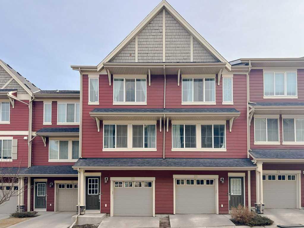 Picture of 28 Kinlea Common NW, Calgary Real Estate Listing