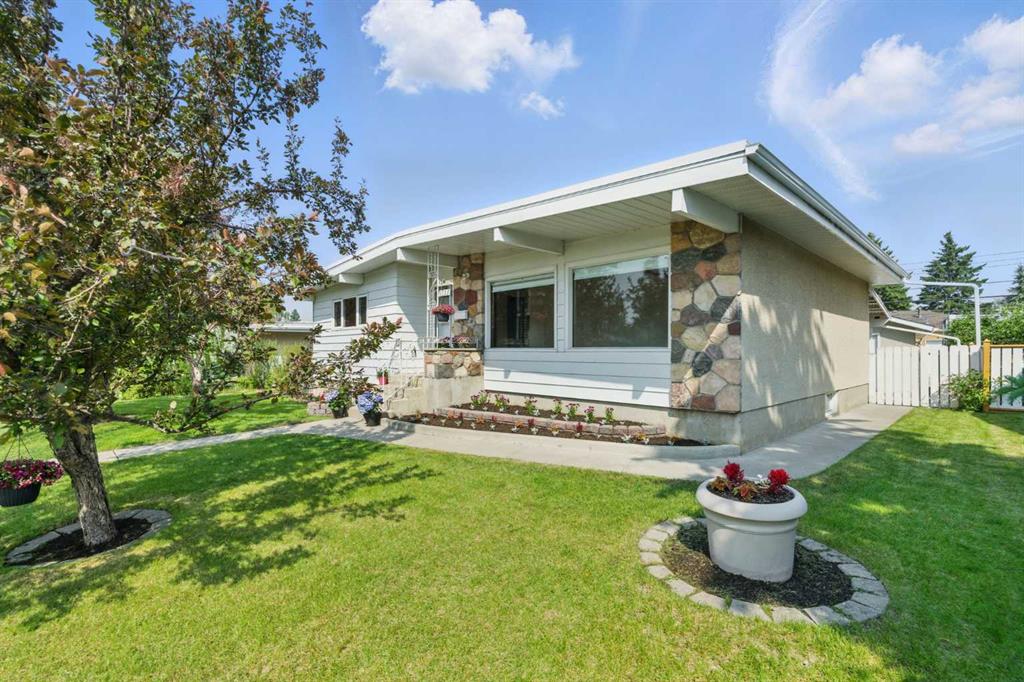 Picture of 2128 8 Avenue NE, Calgary Real Estate Listing