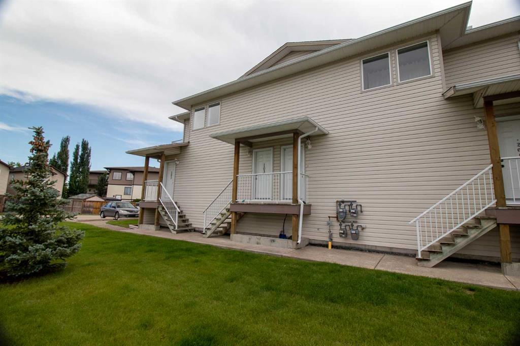 Picture of 103, 604 19 Street SE, High River Real Estate Listing