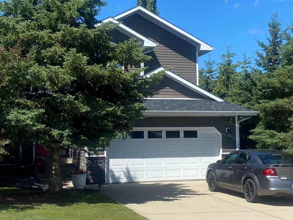 Picture of 2 Prichard Close , Sylvan Lake Real Estate Listing