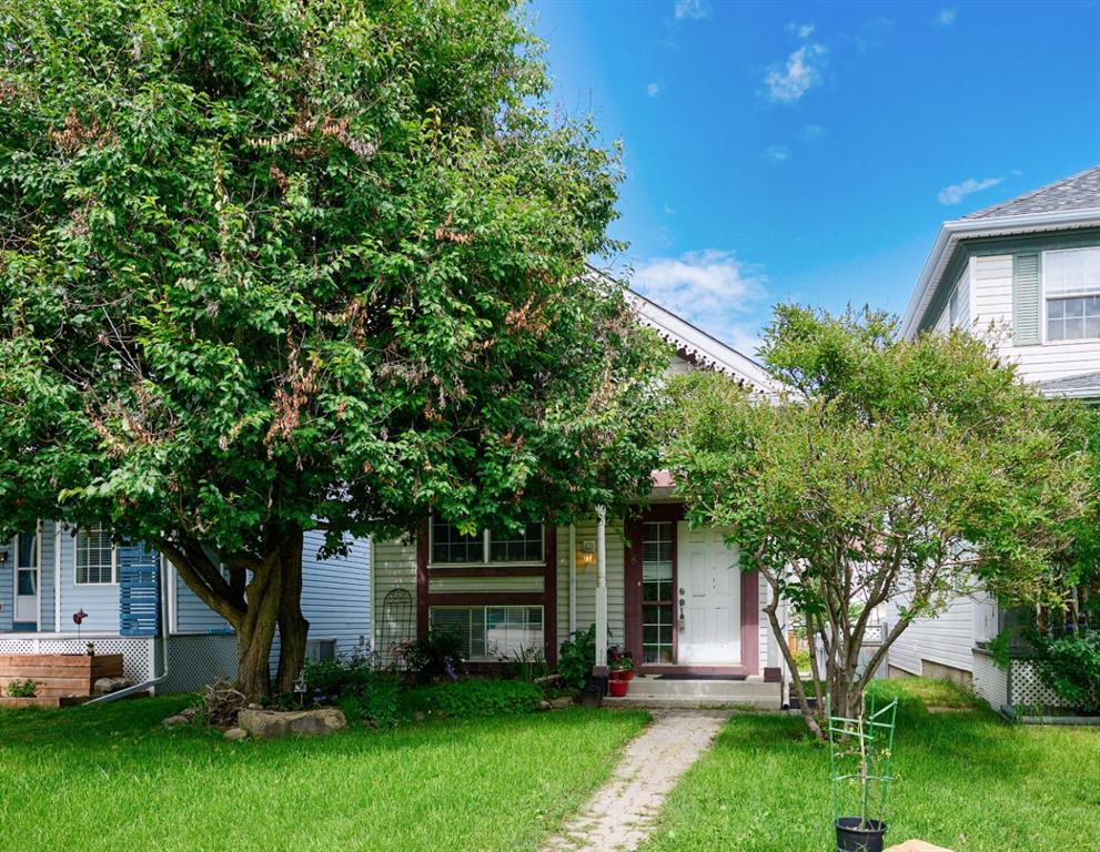 Picture of 10808 Hidden Valley Drive NW, Calgary Real Estate Listing