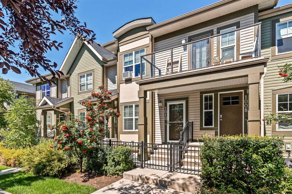 Picture of 1010 Mckenzie Towne Villas SE, Calgary Real Estate Listing