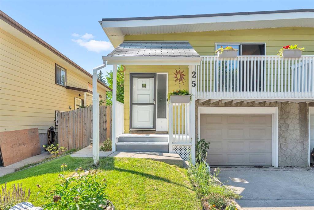 Picture of 25 Silverdale Place NW, Calgary Real Estate Listing