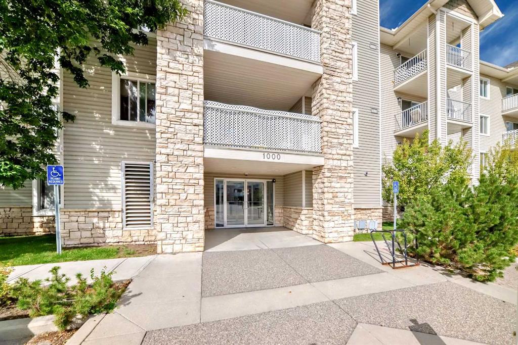 Picture of 1318, 16320 24 Street SW, Calgary Real Estate Listing