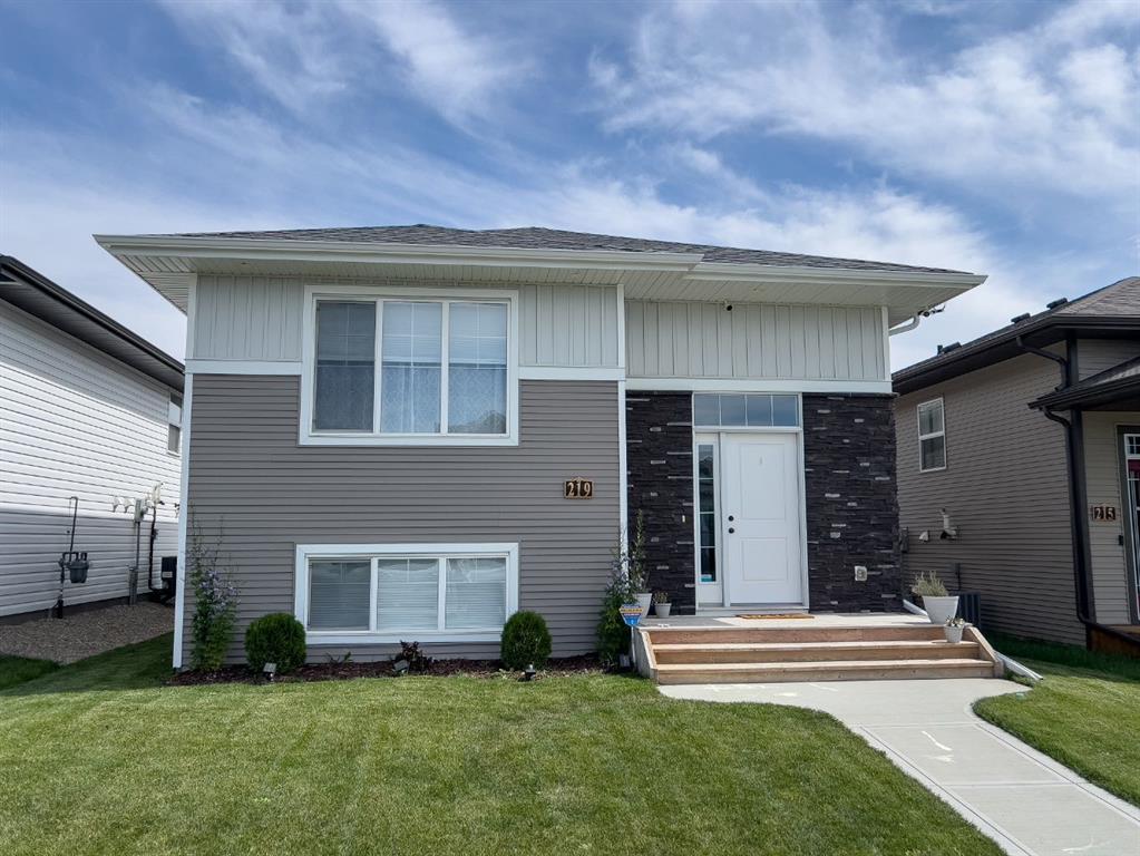 Picture of 219 Thomlison Avenue , Red Deer Real Estate Listing