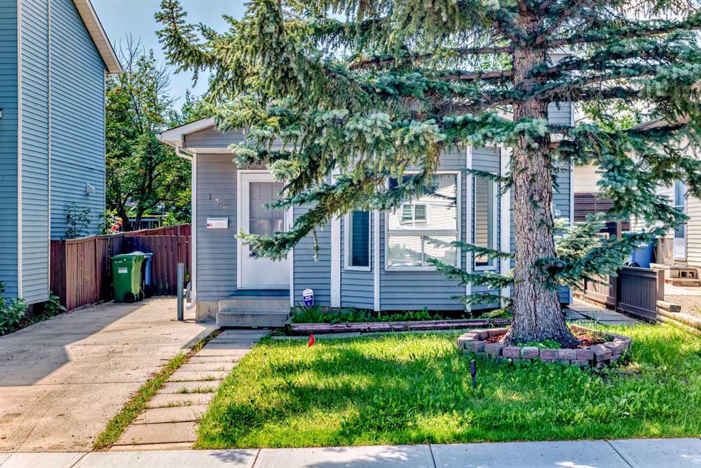Picture of 138 Sandstone Road NW, Calgary Real Estate Listing