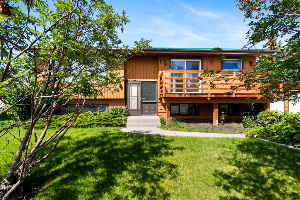 Picture of 204 Silverthorn Close , Olds Real Estate Listing