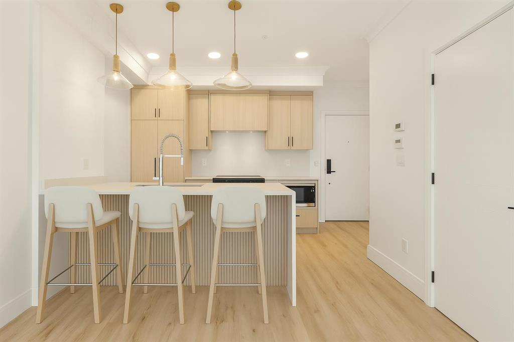 Picture of 1204, 4270 Norford Avenue NW, Calgary Real Estate Listing