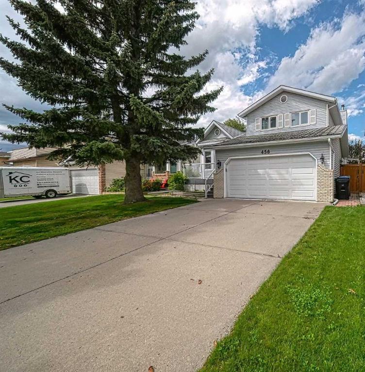Picture of 456 Hawkhill Place NW, Calgary Real Estate Listing
