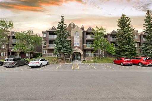 Picture of 14, 3014 Edenwold Heights NW, Calgary Real Estate Listing