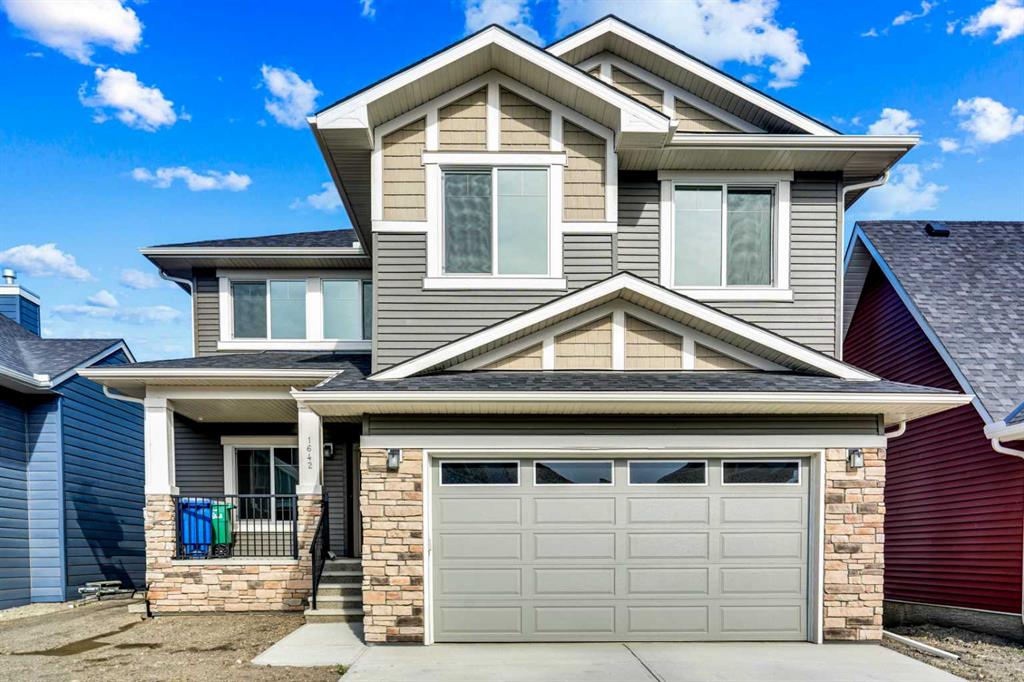 Picture of 1642 Baywater Street SW, Airdrie Real Estate Listing