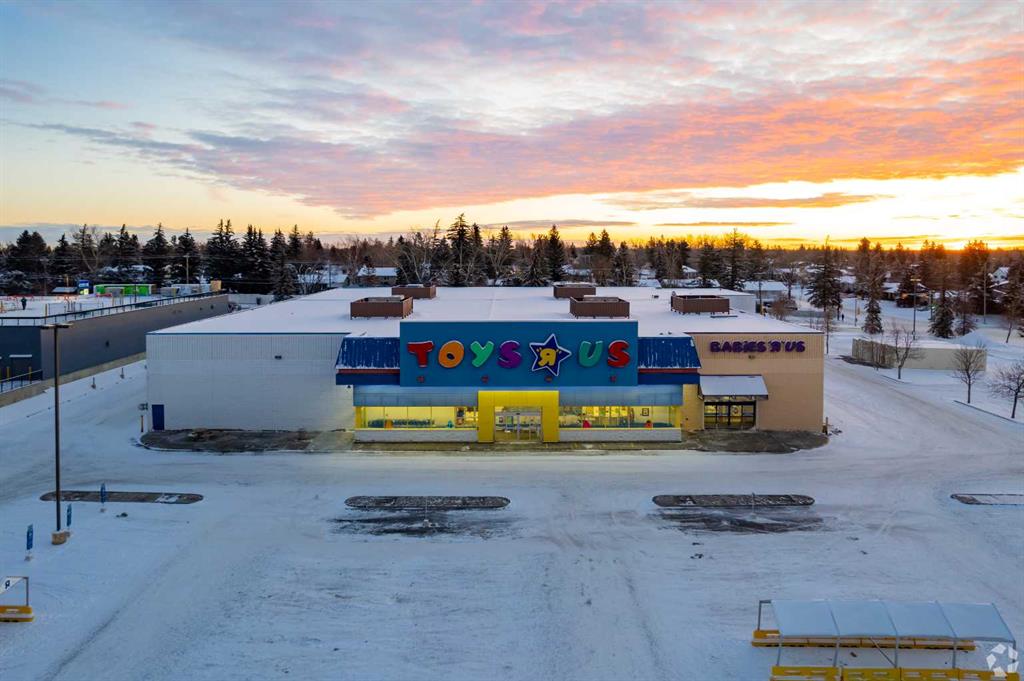 Picture of 10450 Macleod Trail SE, Calgary Real Estate Listing