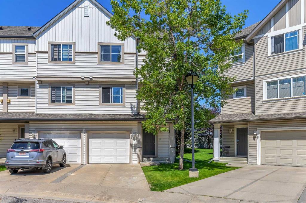 Picture of 99 Copperfield Court SE, Calgary Real Estate Listing