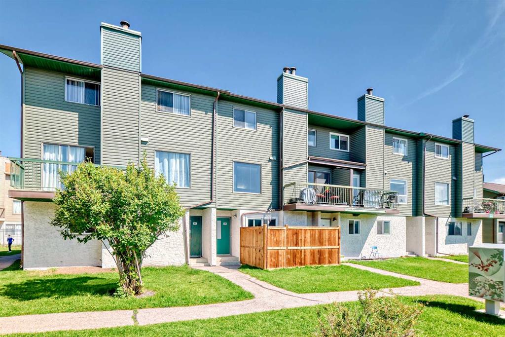 Picture of 38, 2511 38 Street NE, Calgary Real Estate Listing
