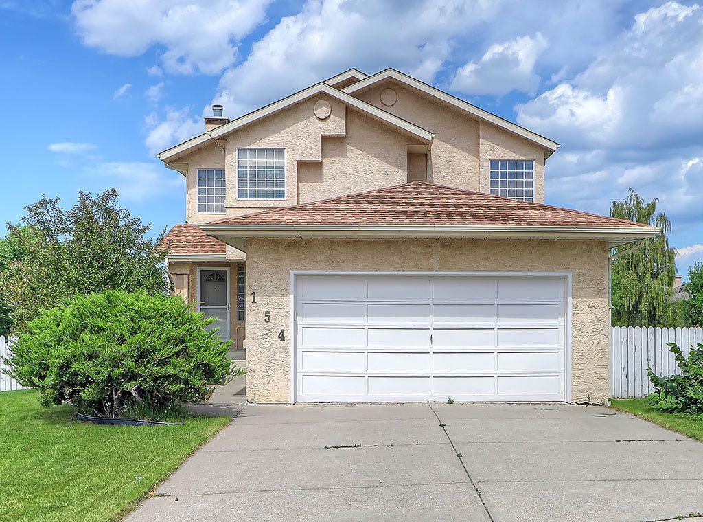 Picture of 154 Sandarac Drive NW, Calgary Real Estate Listing