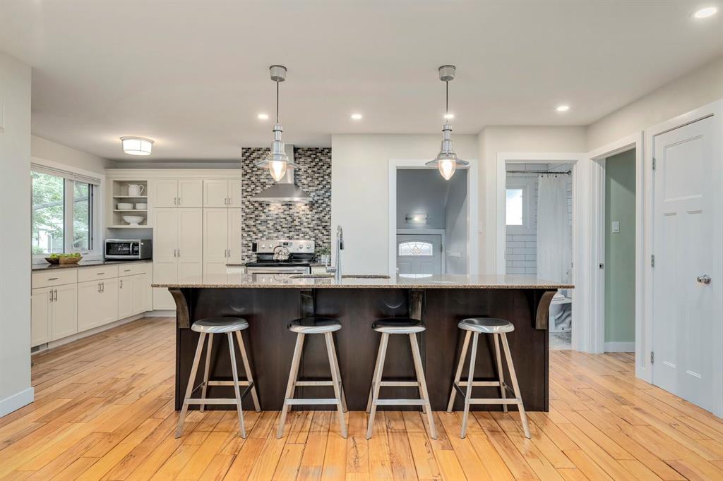 Picture of 26 Butler Crescent NW, Calgary Real Estate Listing