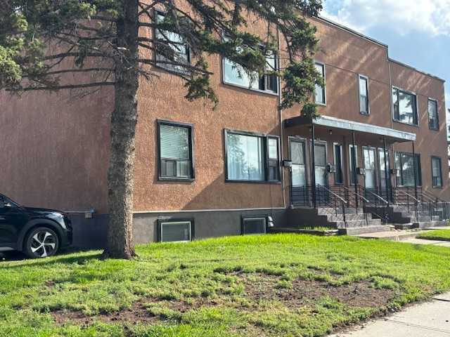 Picture of 106 26 Avenue NW, Calgary Real Estate Listing